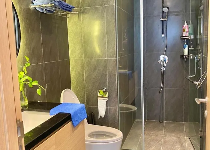 Khách sạn hẻo lánh The Sea View Sandy- Duplex Homestay- Citadines Marina
