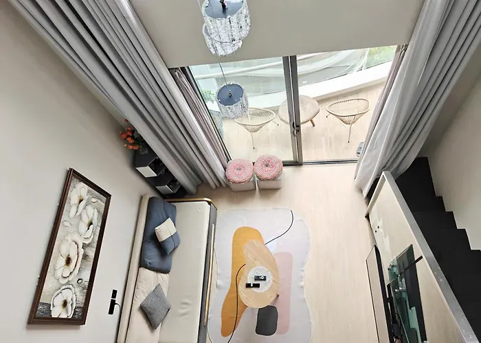 The Sea View Sandy- Duplex Homestay- Citadines Marina
